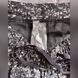 Lululemon Joggers Size 4